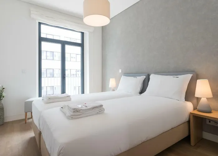 Flh Avenida Da Liberdade Amazing Flat * リスボン